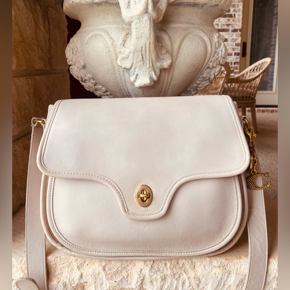Like New ( never carried) Coach Vintage Lenox bag 9918 BONE + “C” Bag Charm